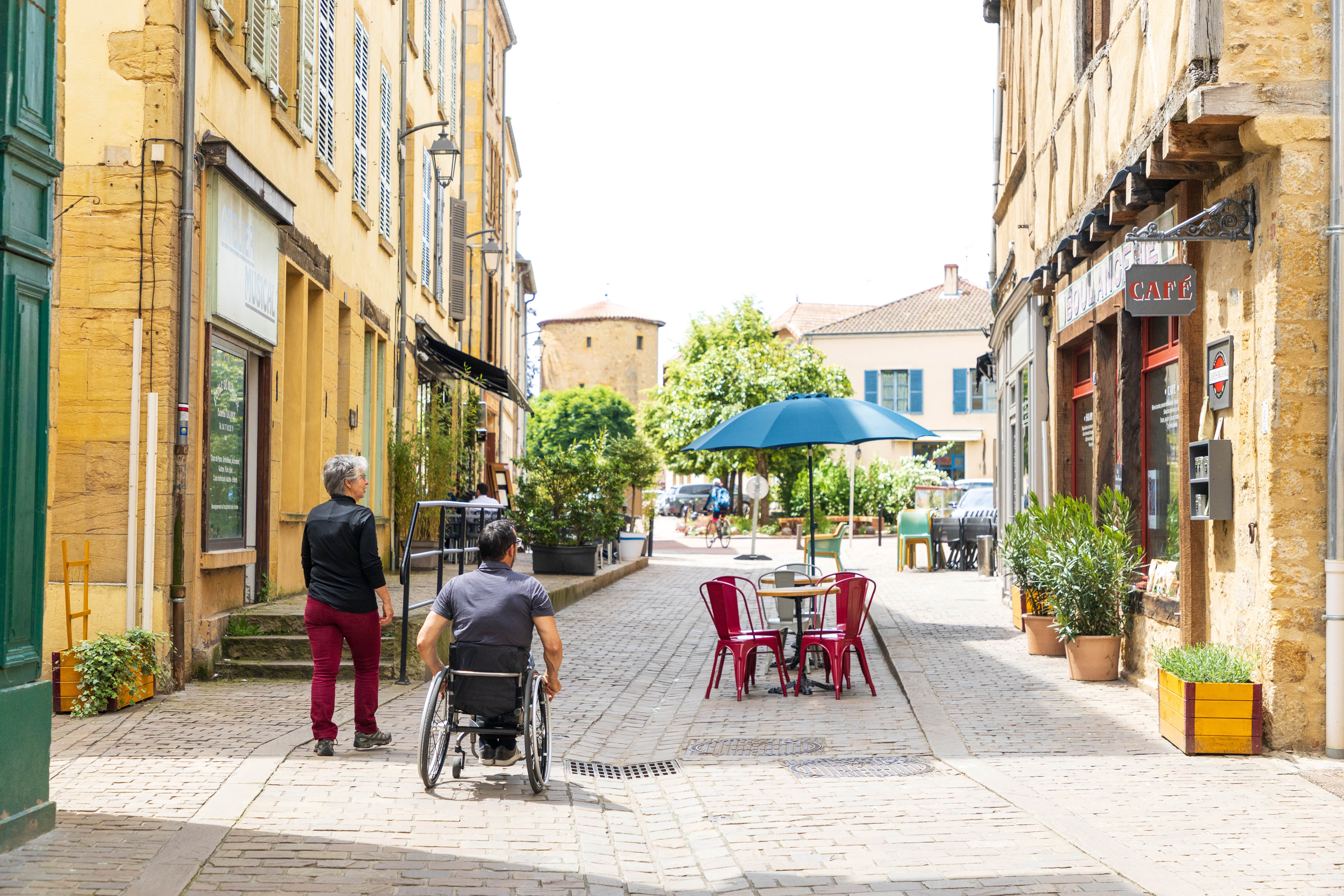 Tourisme & Handicap : une étude stratégique pour un tourisme plus inclusif